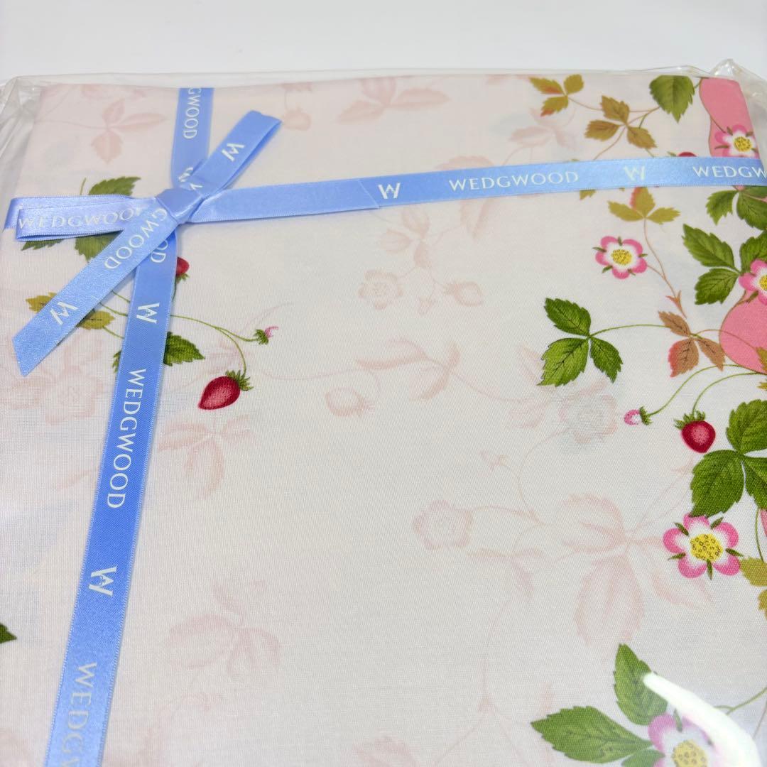  テーブルクロス　ワイルドストロベリー 130x200cmピンク