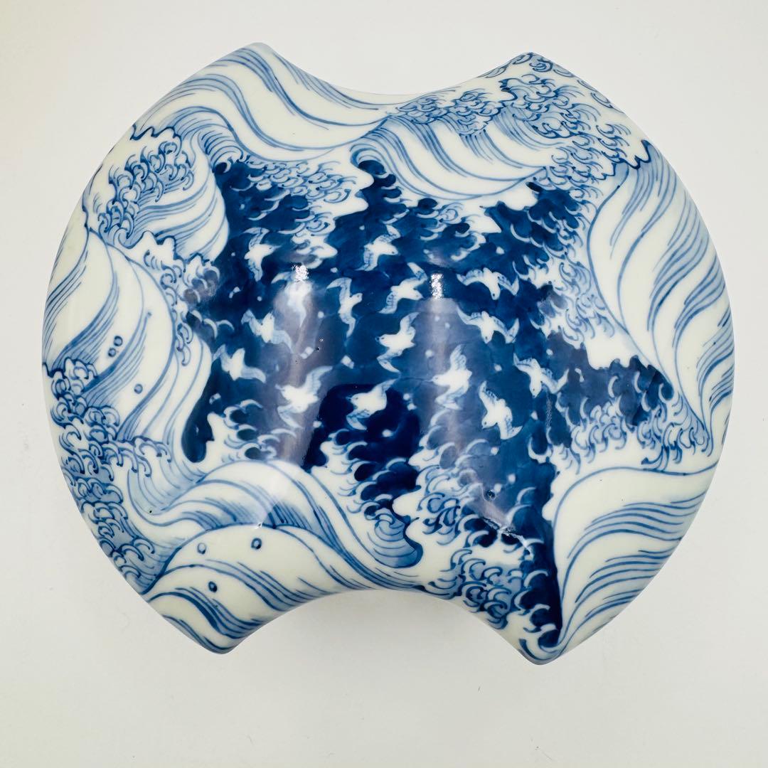 【伊万里焼　文銅型染付波千鳥蓋物　陶芸】骨董　アンティーク　インテリア