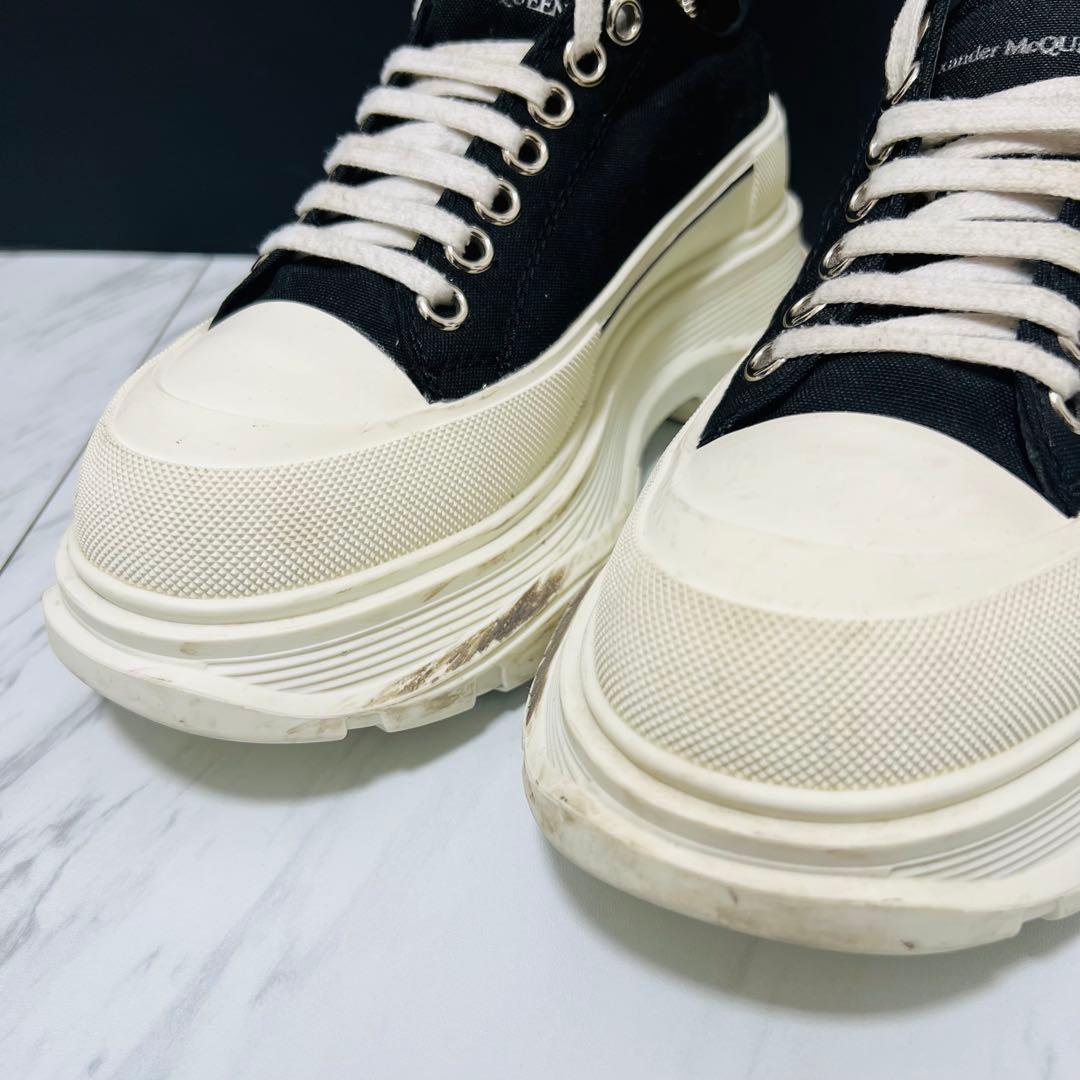 美品 アレキサンダーマックイーン トレッドスリック 厚底 22.5相当 黒白