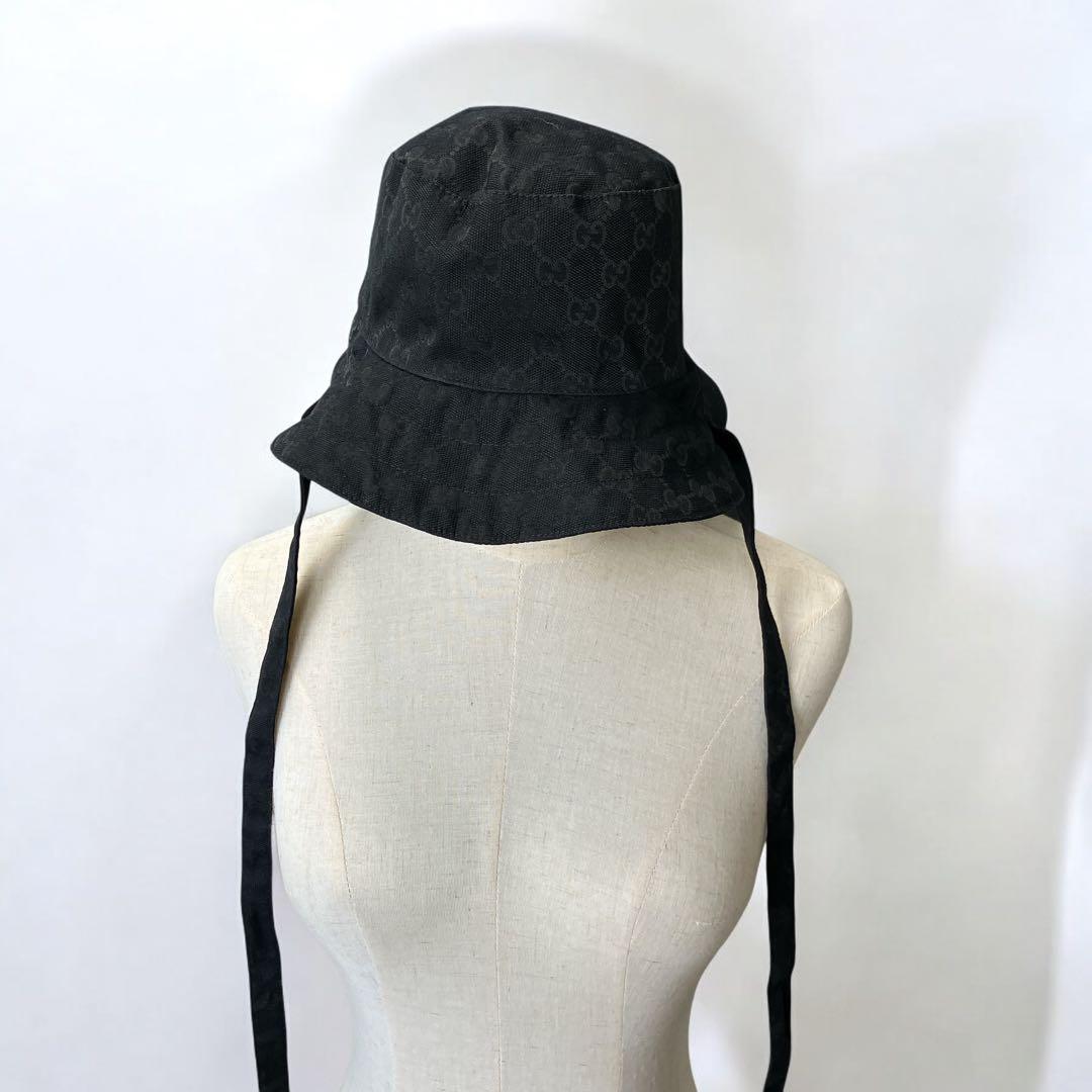 GUCCI グッチ GGキャンバス　2way リバーシブル バケットハットM