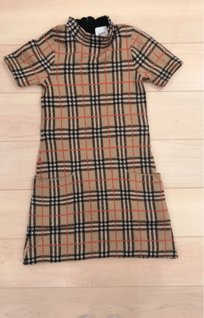 Burberry キッズ　ワンピース　140cm GUCCI おまとめ