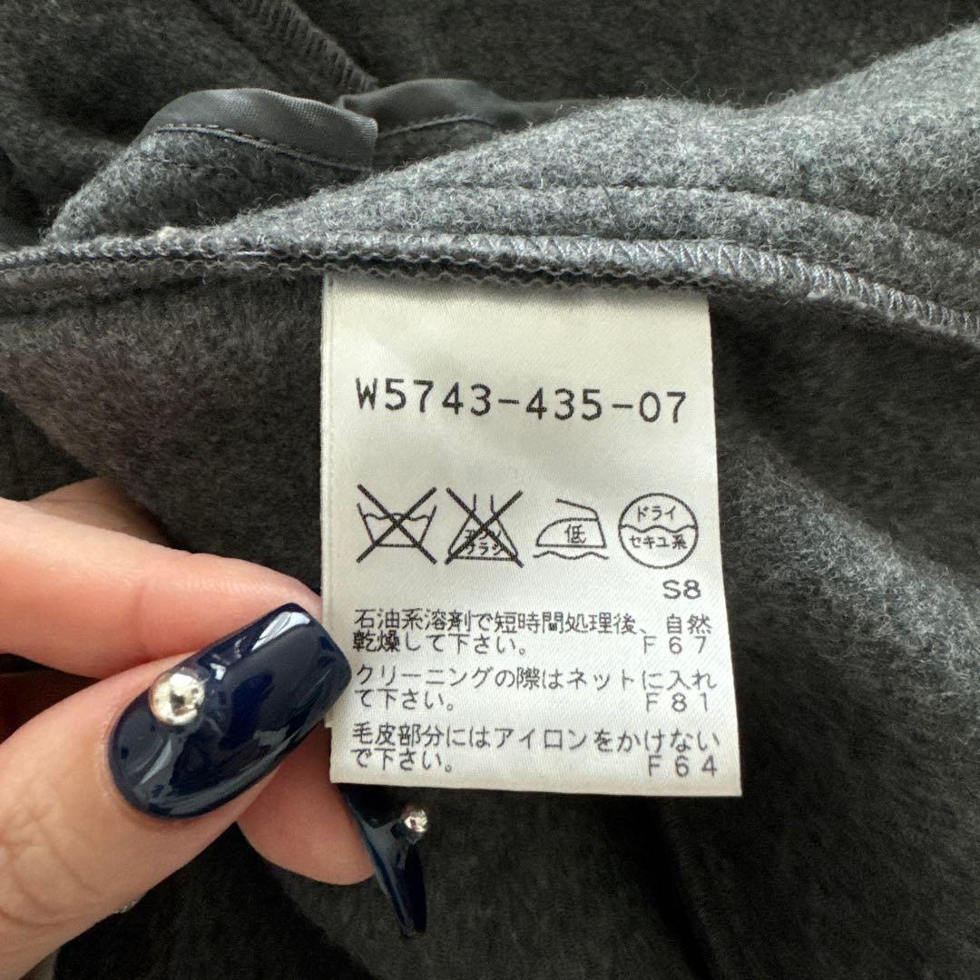 【7riri】To Be CHIC グレー ケープコート 袖口ファー付き