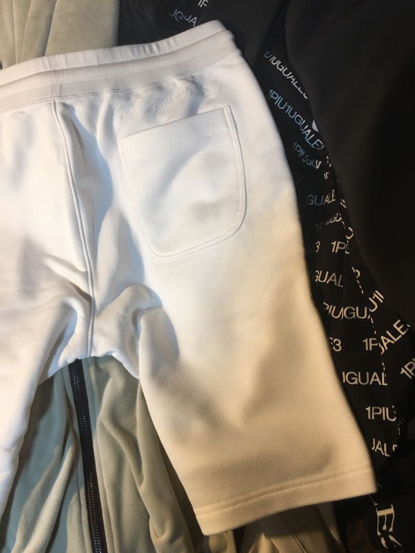 山々1piu1uguale3 SHORTS