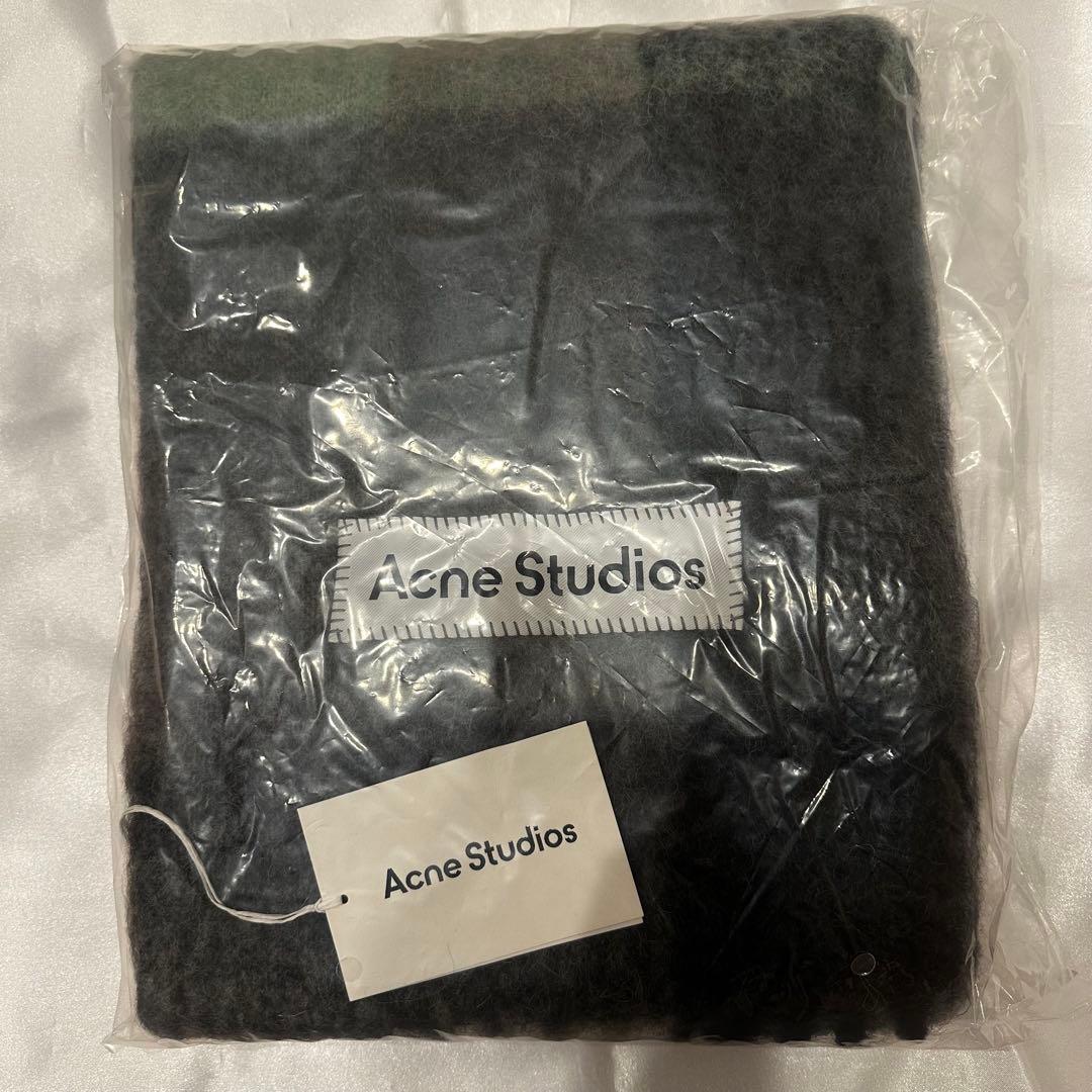 【ジニーソクジン出品】Acne Studios モヘアチェックスカーフ