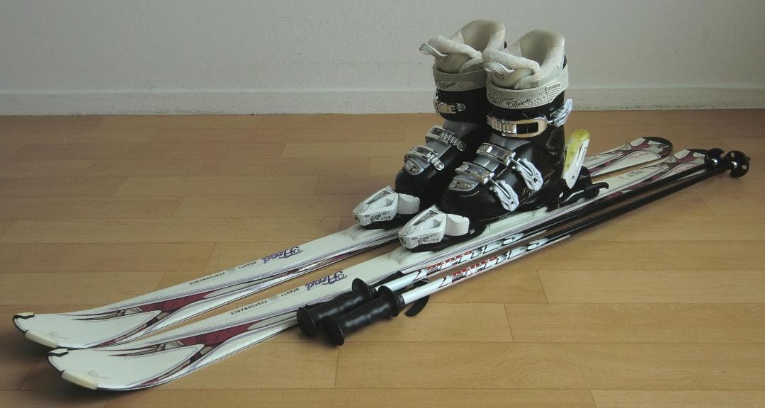 ■■送料無料■HEAD＋Hart■女性用スキーセット■142/23.5■WAX■