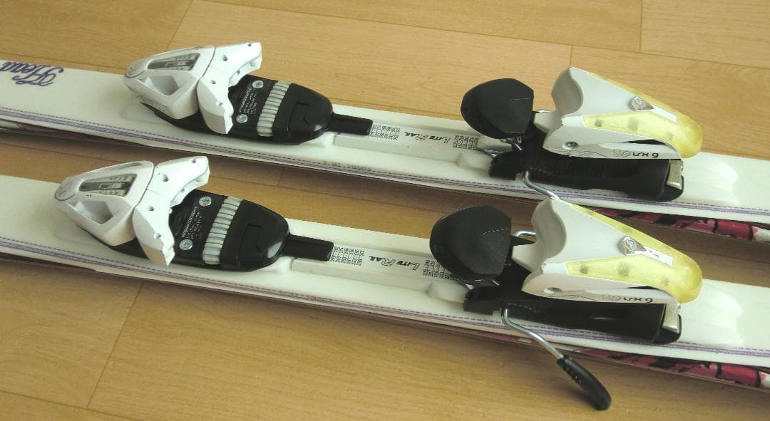 ■■送料無料■HEAD＋Hart■女性用スキーセット■142/23.5■WAX■