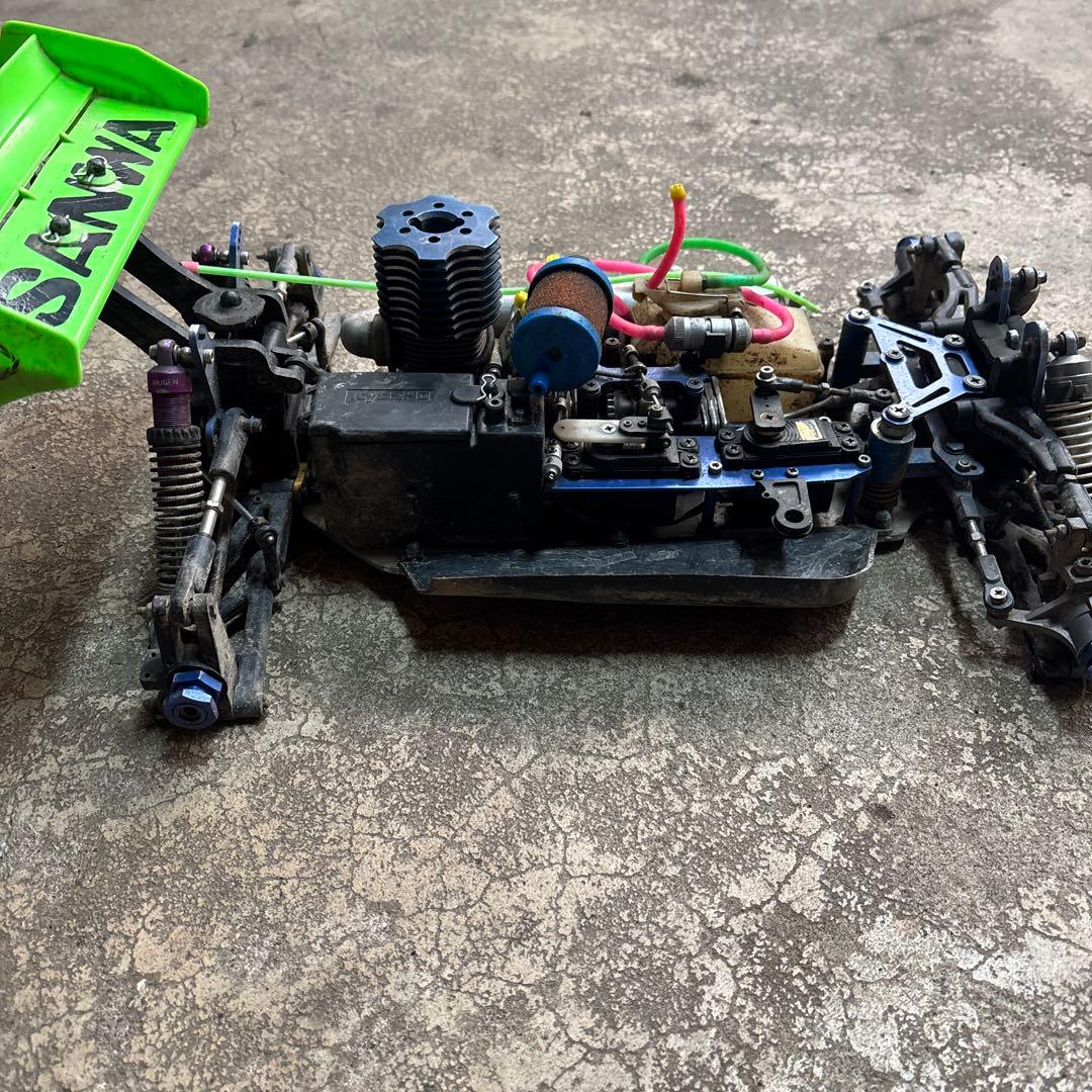 タ*ル様 京商　インファーノ　mp5 ラジコン