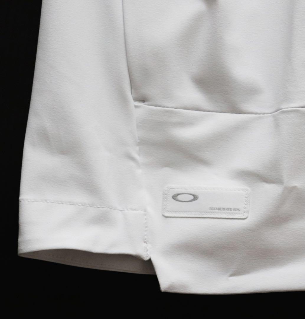 《オークリー》未使用 4WAYストレッチ ジャケット＋パンツ L(日本XL)