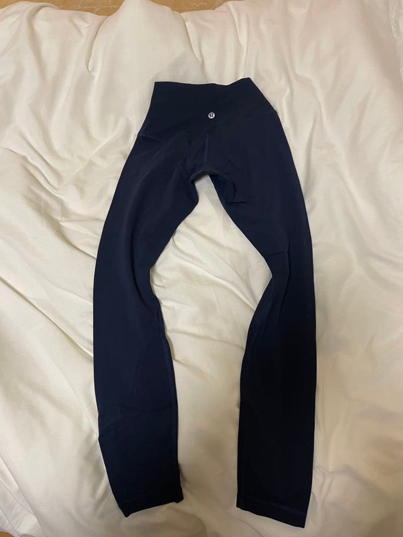 ルルレモン　ネイビー ハイウエスト 25” サイズ2 ヨガパンツ