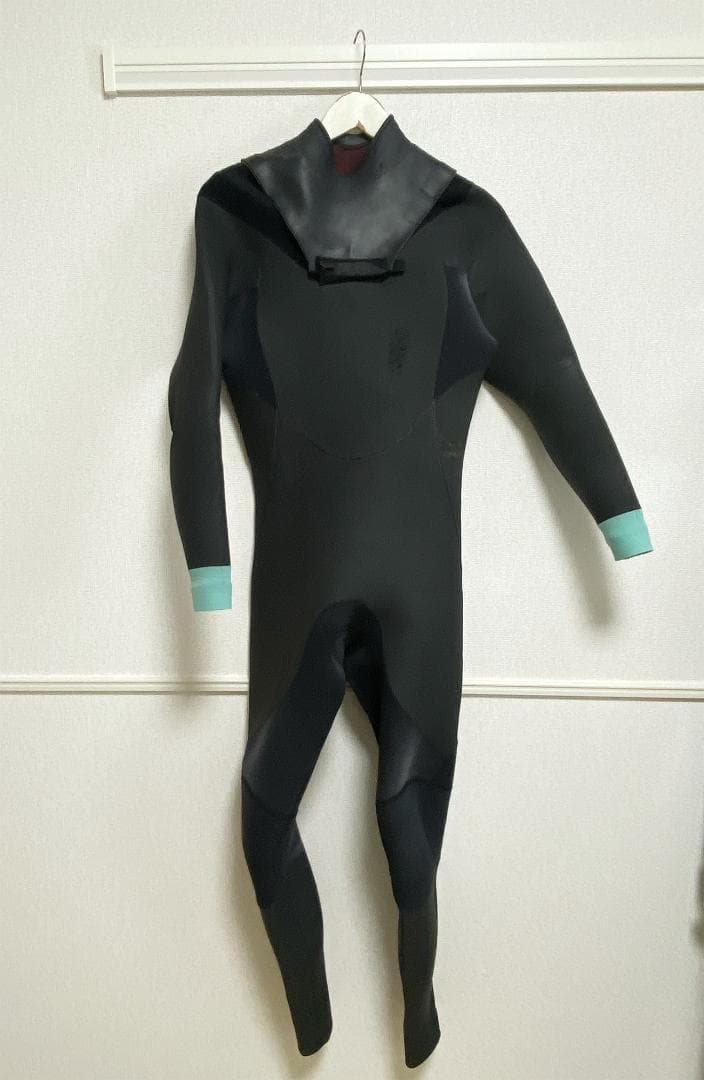 セミドライ 5mmウェットスーツ【Vissla x RASH コラボモデル】