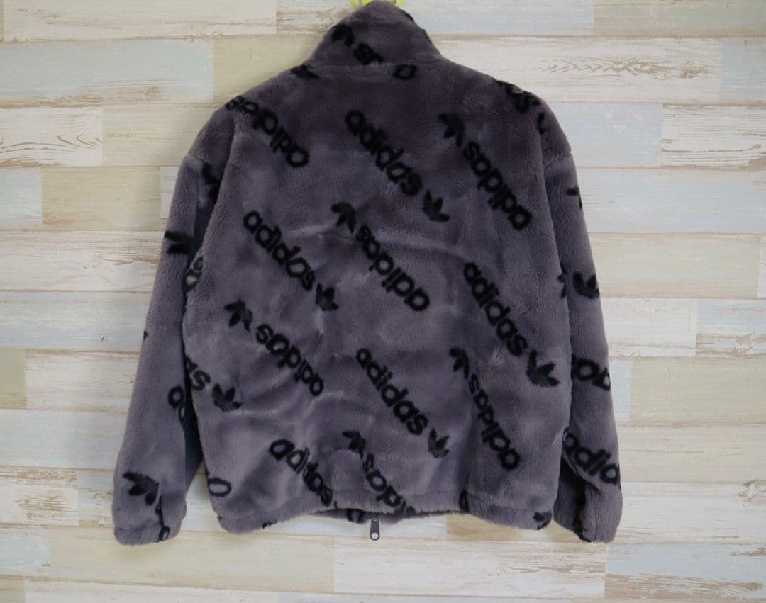 アディダス　adidas トーナル総柄プリント ファージャケット　IW5921