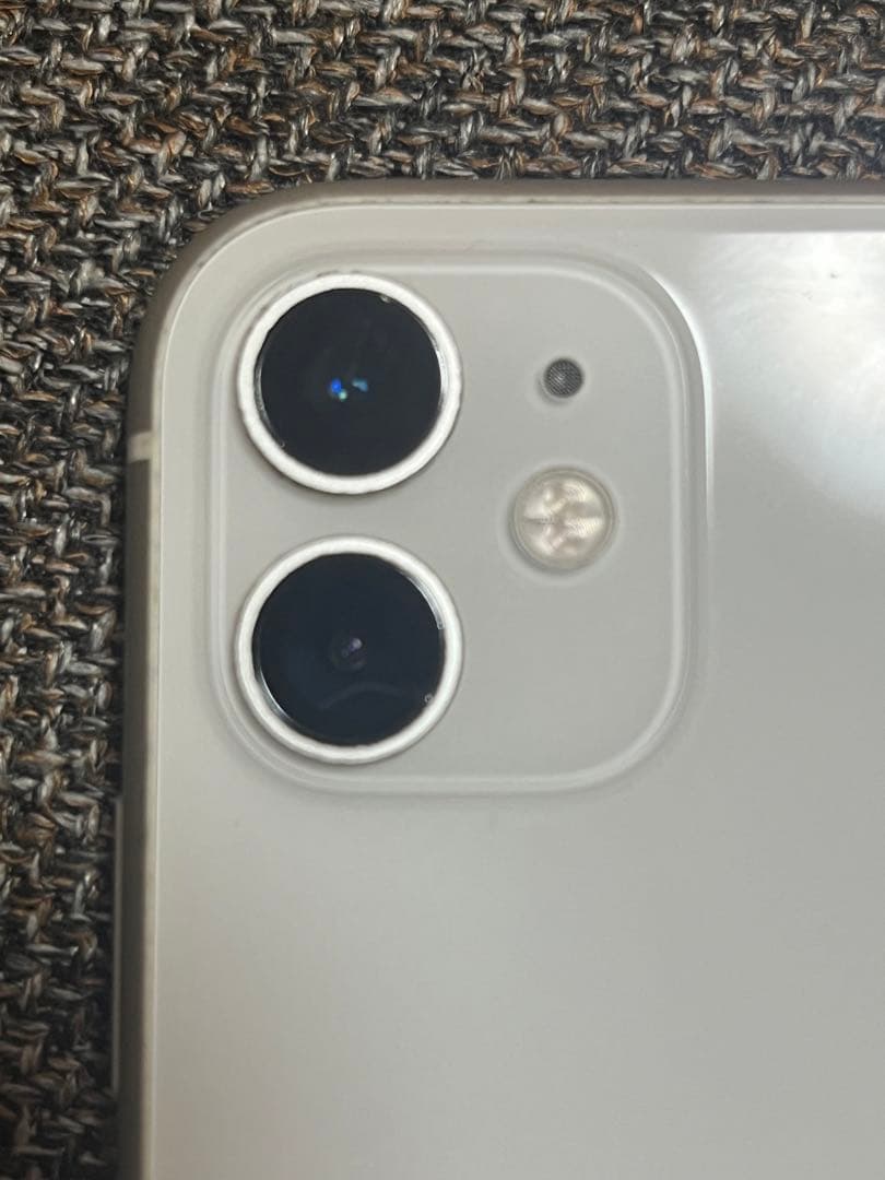 iPhone11 64GB ホワイト　本体