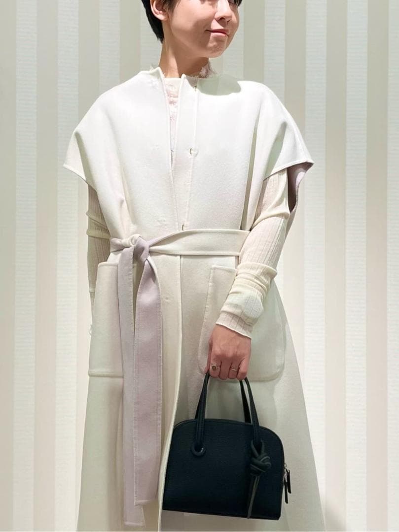 TOMORROWLAND 18万ウールカシミヤライトリバー ベルテッドロングジレ