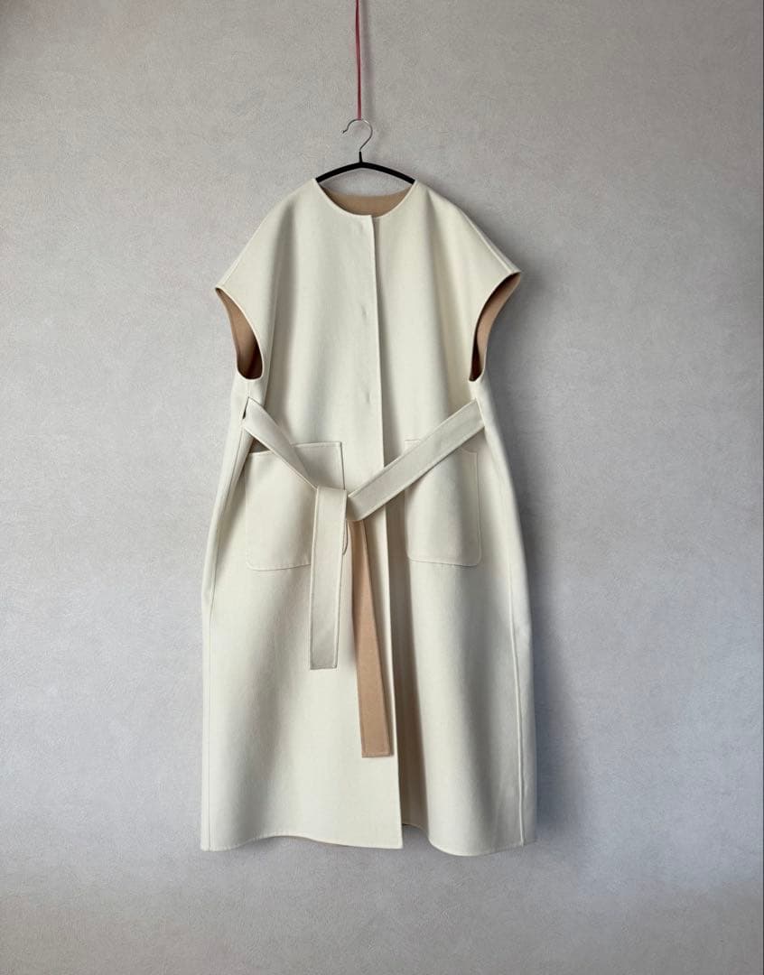 TOMORROWLAND 18万ウールカシミヤライトリバー ベルテッドロングジレ