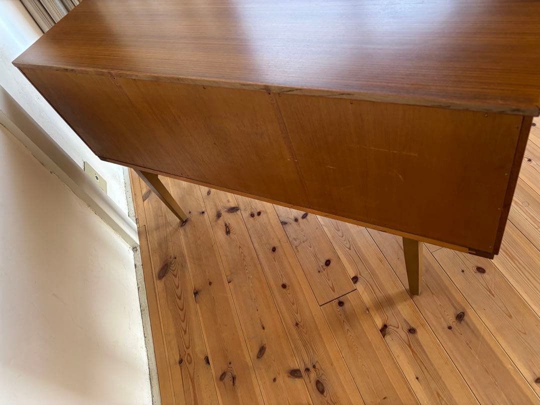 北欧ヴィンテージ　デンマーク　サイドボード