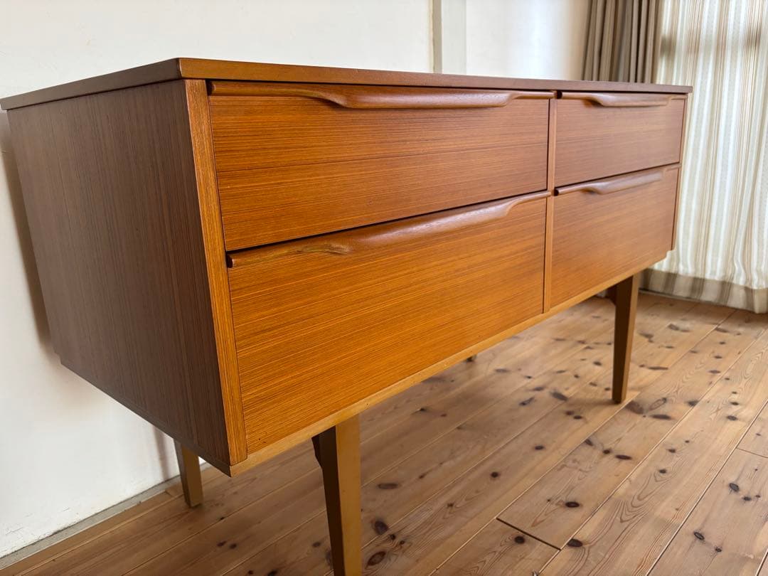 北欧ヴィンテージ　デンマーク　サイドボード