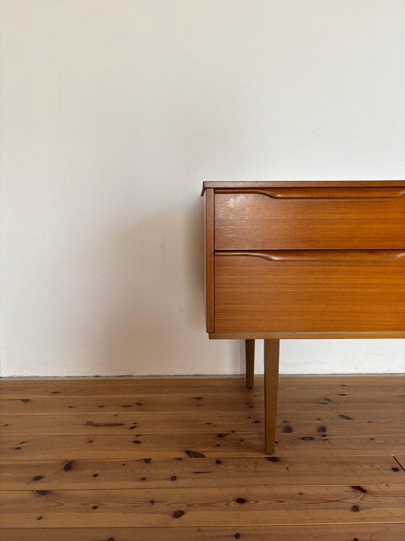 北欧ヴィンテージ　デンマーク　サイドボード