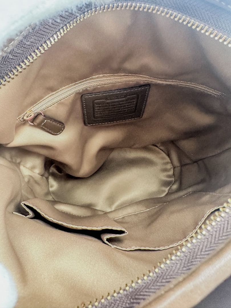 コーチ　パッチワーク　ショルダーバッグ　バケツ型　シグネチャー　ベージュ