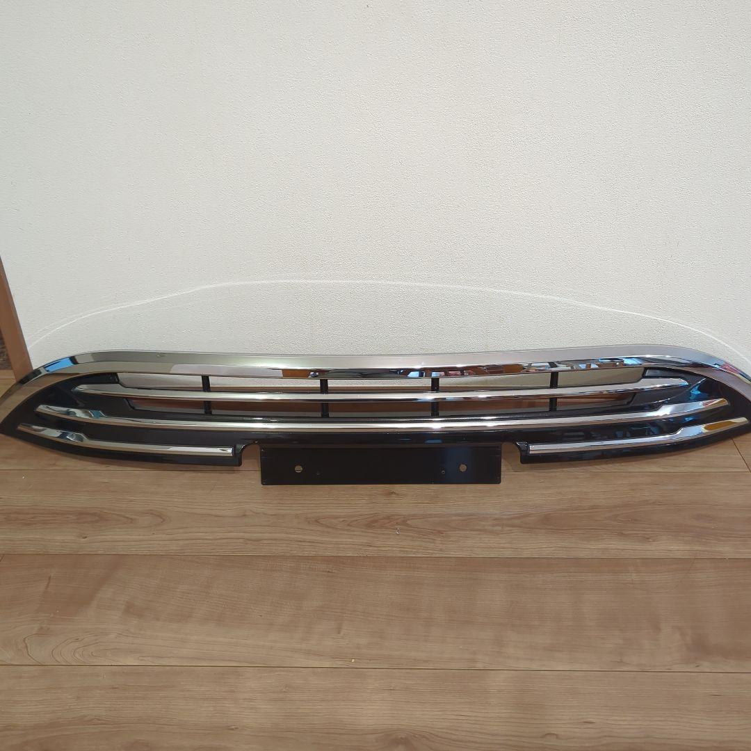 エスティマ50系　4型　モデリスタ　グリルカバー