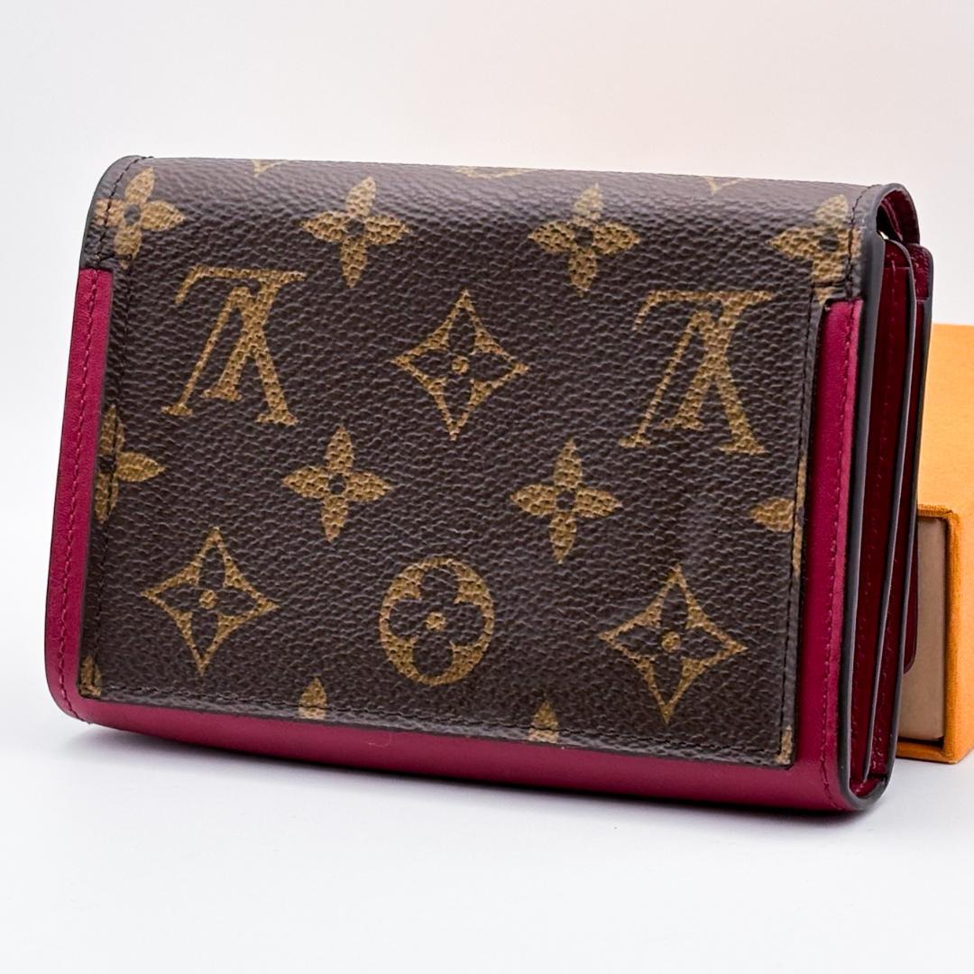 みぃ ルイヴィトン ポルトフォイユ フロール コンパクトフューシャ