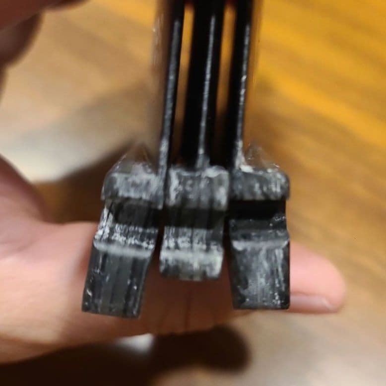 futuresフィン 　ジョンジョンフローレンス