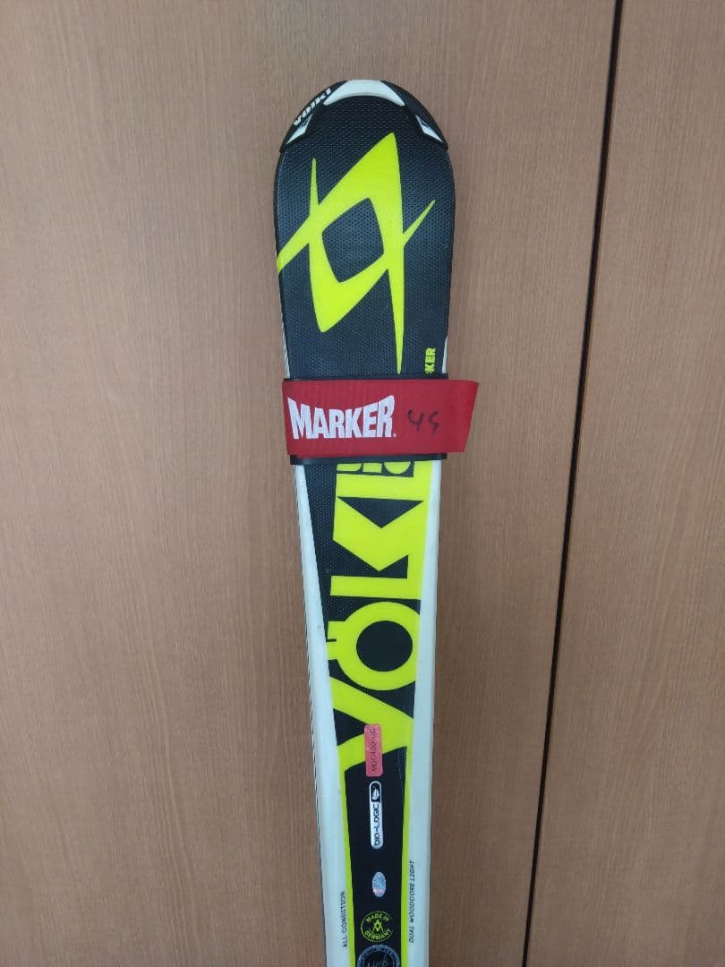 サマーゲレンデ用スキー板　Volkl