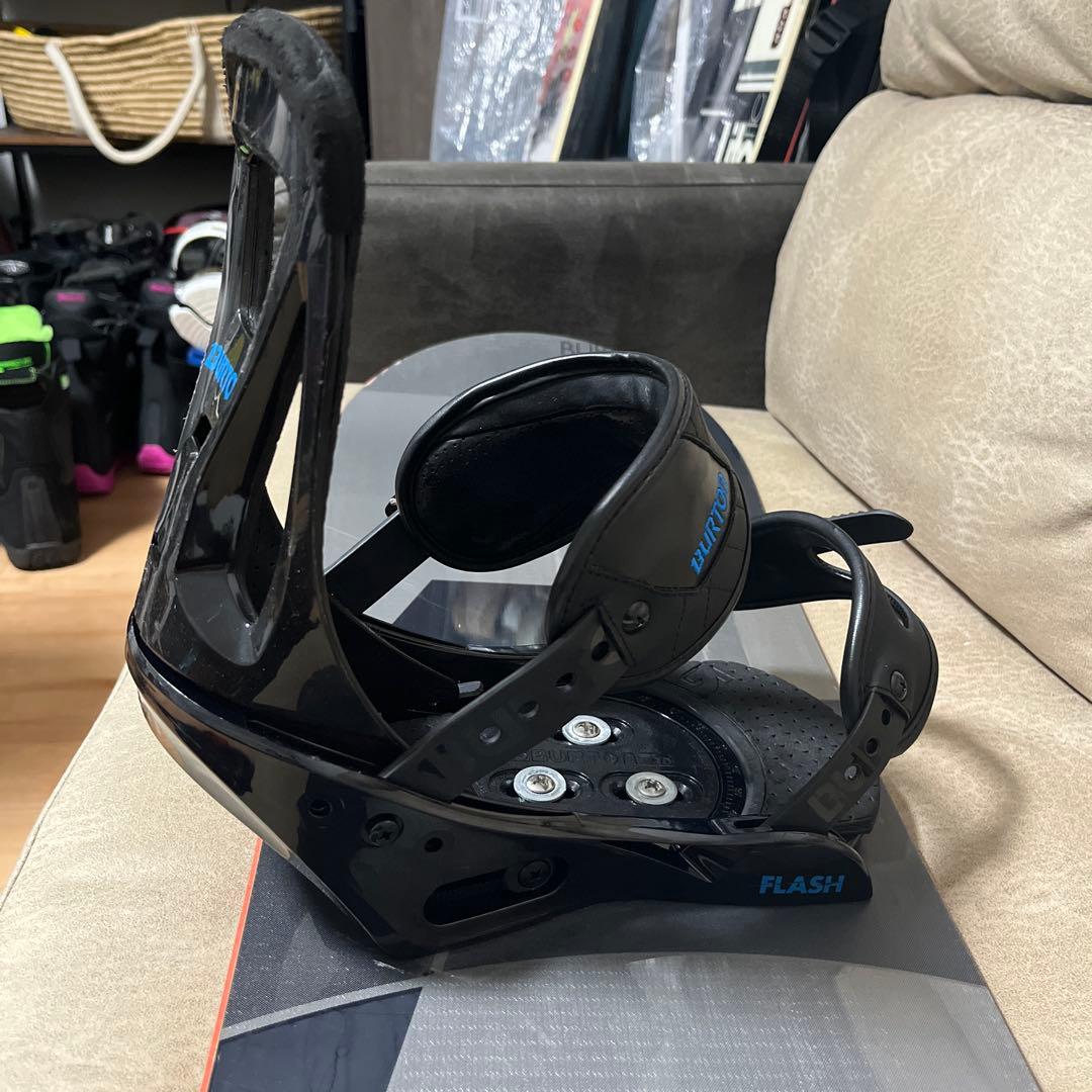 リユースデッキパッド リーシュ付き CLASH VR 151×FLASH M