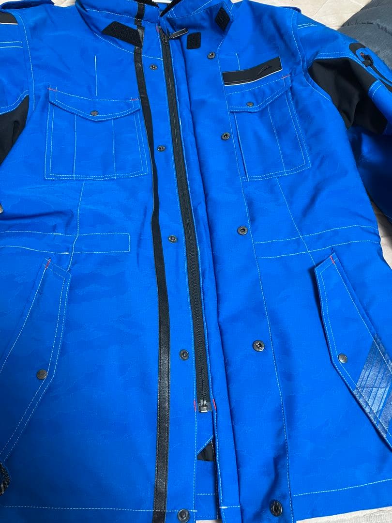 クシタニ　K-2822 ウインターフィンジャケット Lサイズ ライトブルー