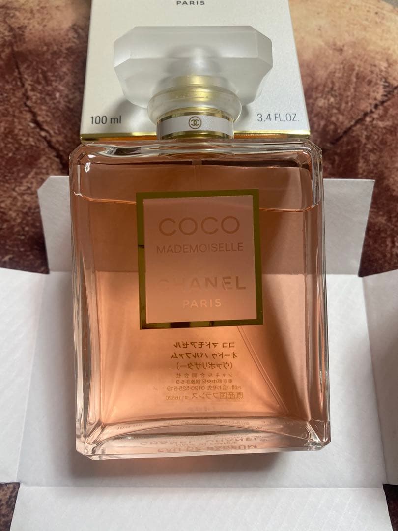 新品未使用 シャネル ココ マドモアゼル オードゥ パルファム 100ml 箱有