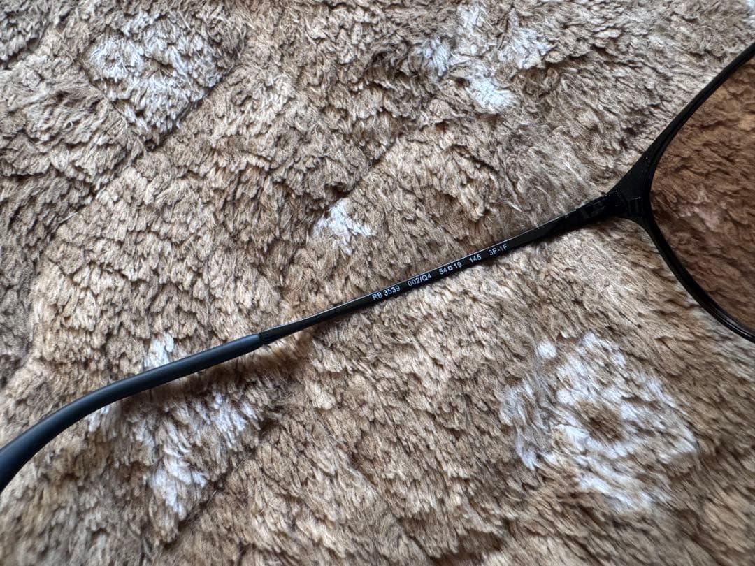 r*k様 Ray-Ban サングラス　ブラウン RB3539 遮光レンズ、ケース