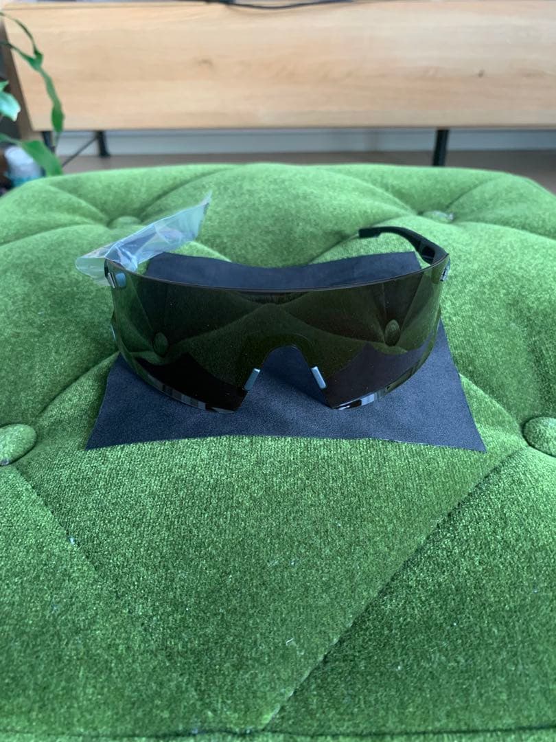 発送2月頃です‼️ラス1です　adidas SP Sunglasses ブラック