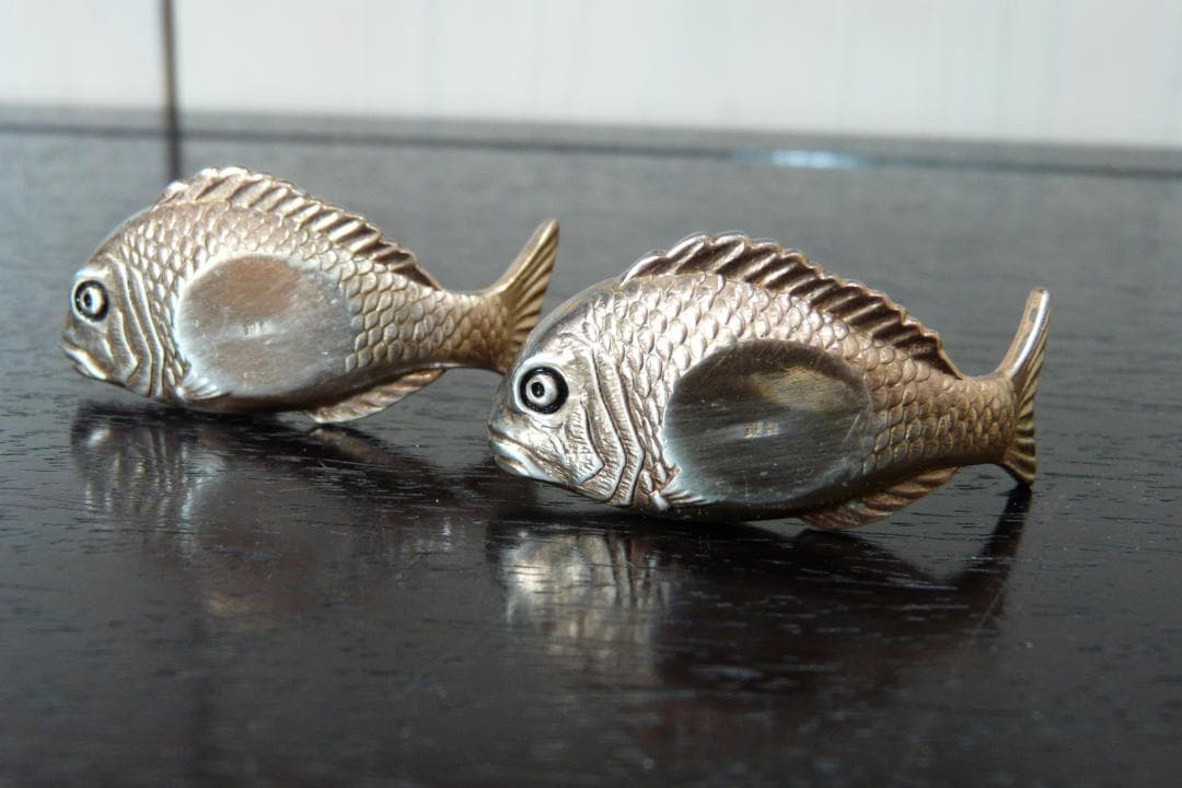 森毅(善興) 造 銀製 鯛 箸置 26.1g 銀細工 江戸打物