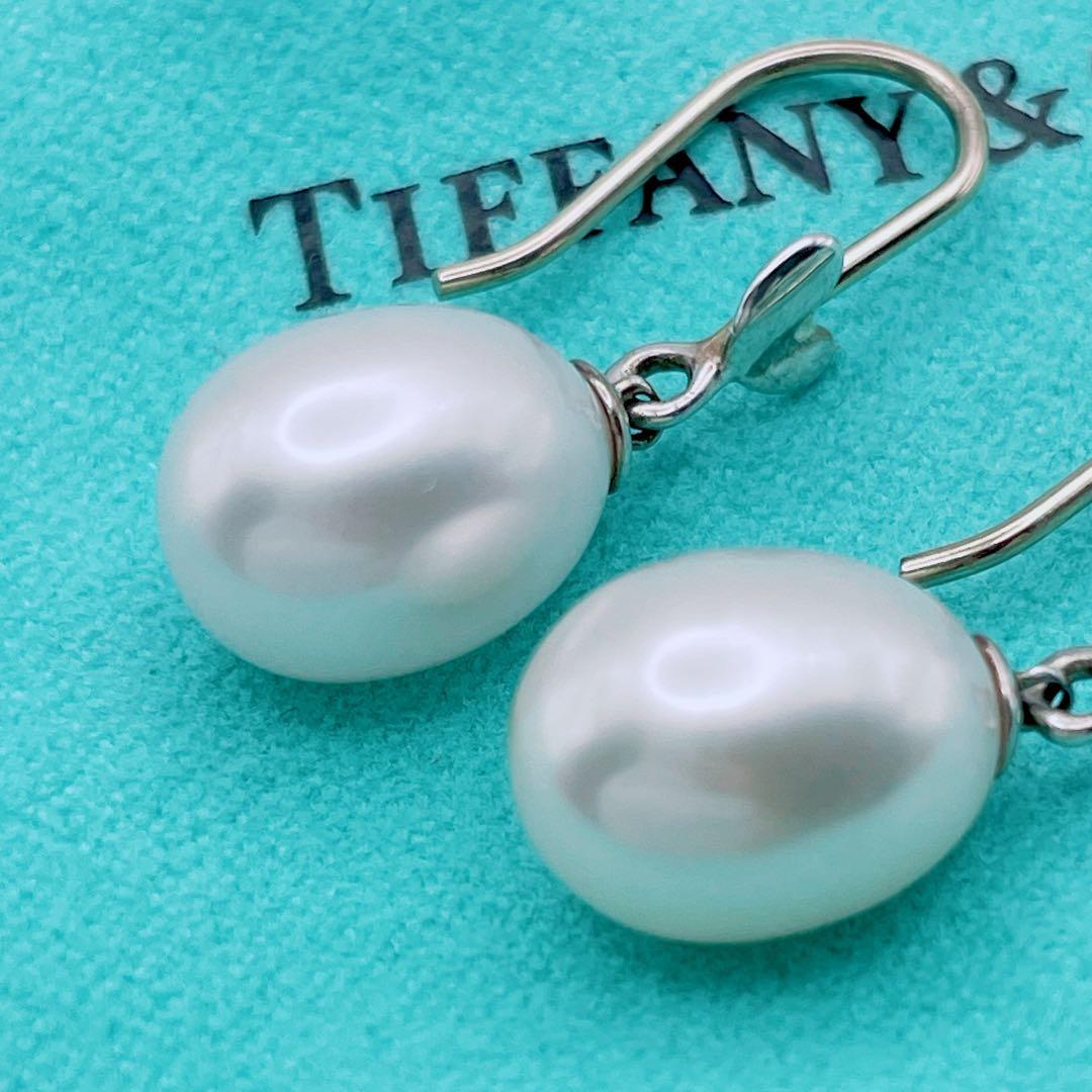 Tiffany & Co. ピアス　オリーブ　パール　フック　リーフ