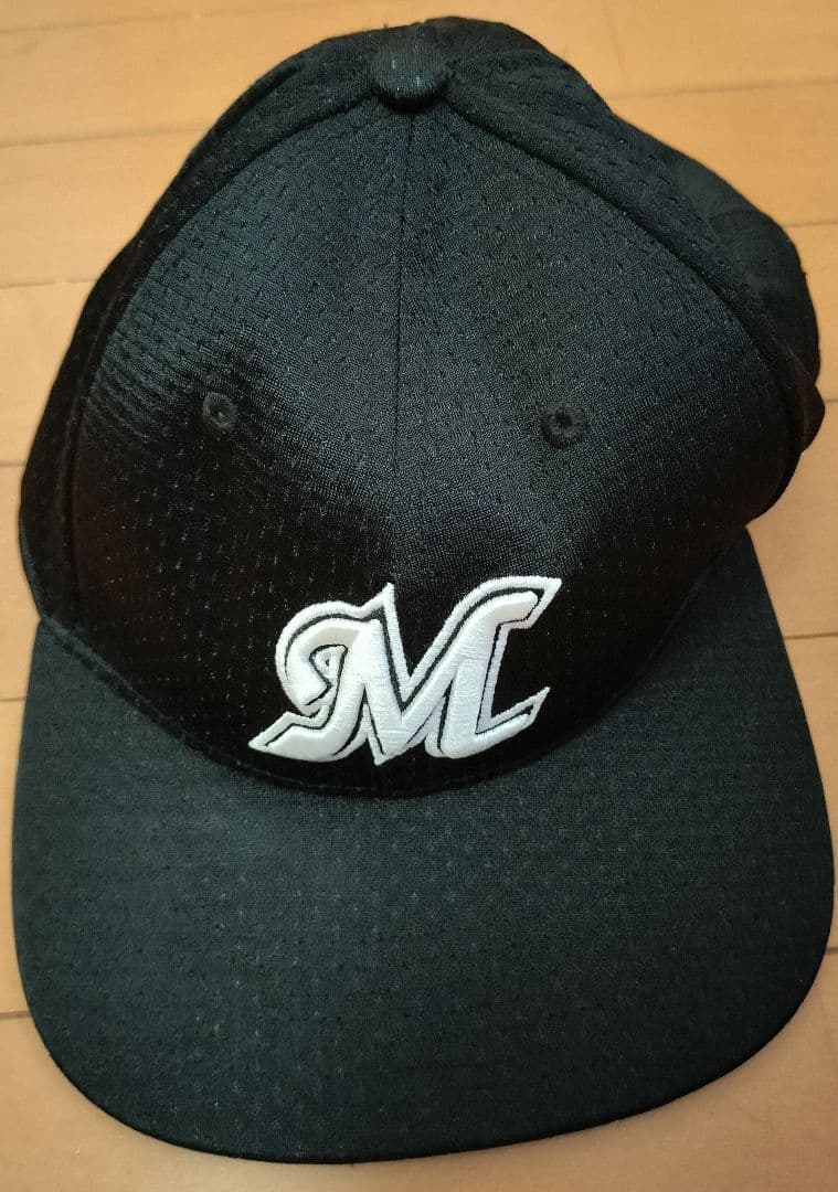 千葉ロッテマリーンズ帽子 '21背番号65、古谷選手が実着していた帽子です。