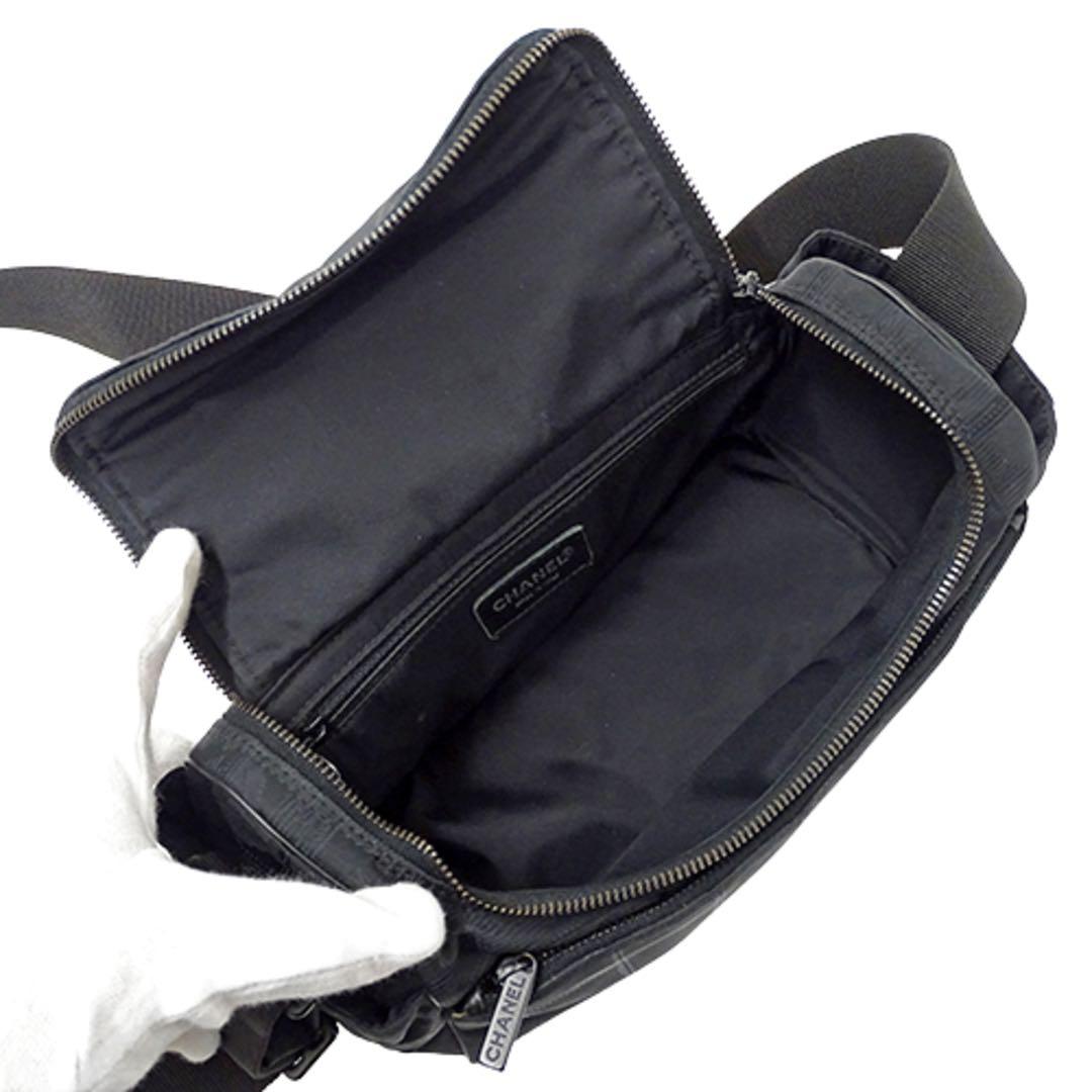 ぶぅちゃんCHANEL ブラック ショルダーバッグ