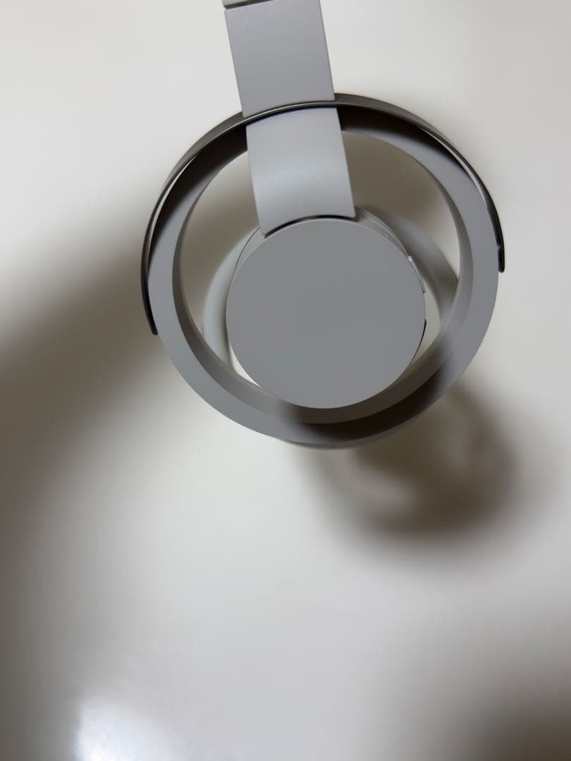 【美品】NTTソノリティ MBH001 WA ライトグレイ nwm ONE