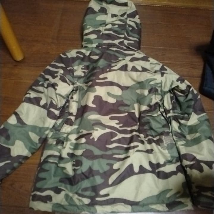 値下げ　バートン　スノーボード　ウエア