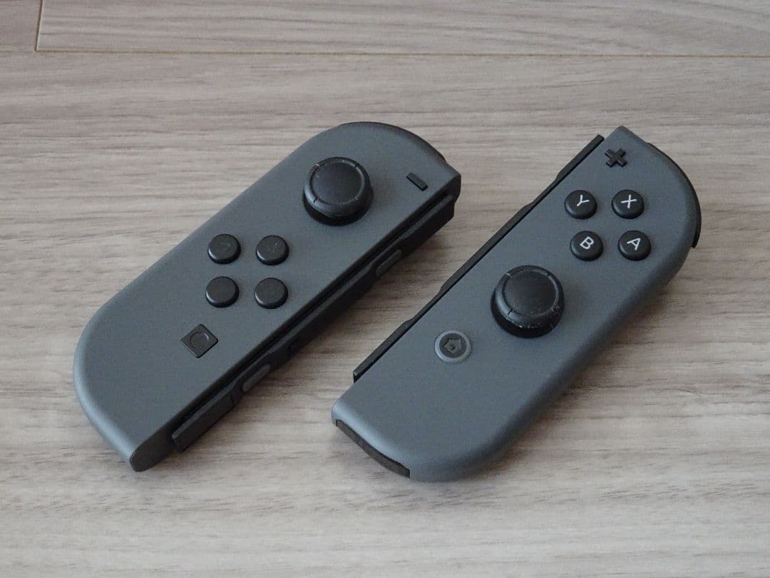 ★中古美品★　Nintendo Switch 本体　ニンテンドースイッチ　グレー