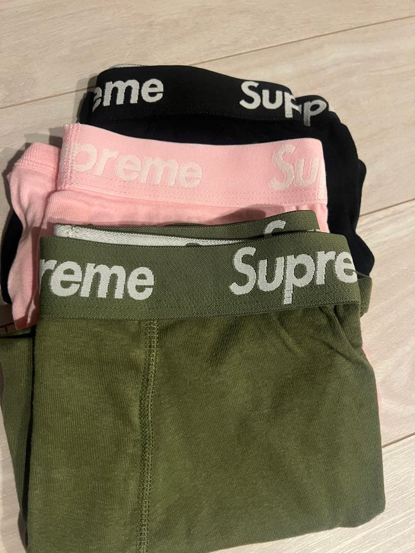 Sサイズ supreme Hanes ボクサーパンツ　3枚セット売り