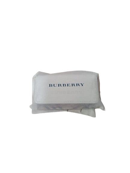 【新品未使用】BURBERRY バーバリー キーケース ノバチェック 4連 白
