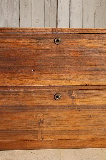 古い木製の引き出し2段　チェスト　桐箪笥