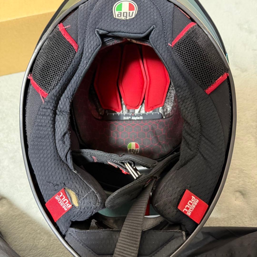 AGV PISTA GPRR 世界3500個限定モデル【ウィング無し】