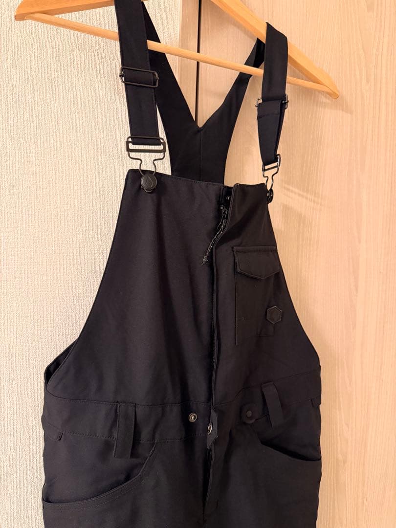 ボルコム　スノーボード　オーバーオール　ブラック