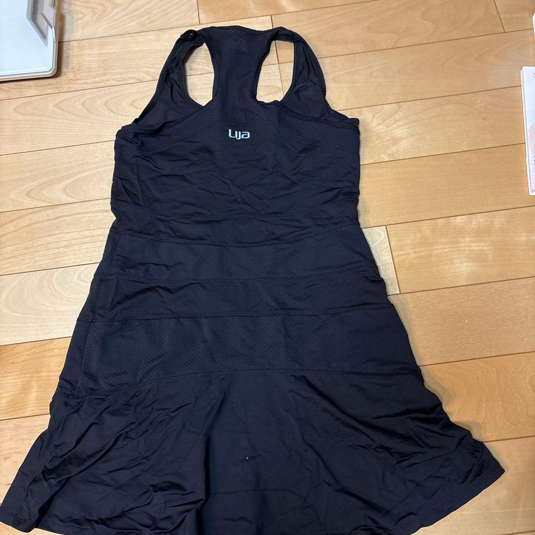 LIja リージャ　テニスウェア　ブラックタンクトップスカート