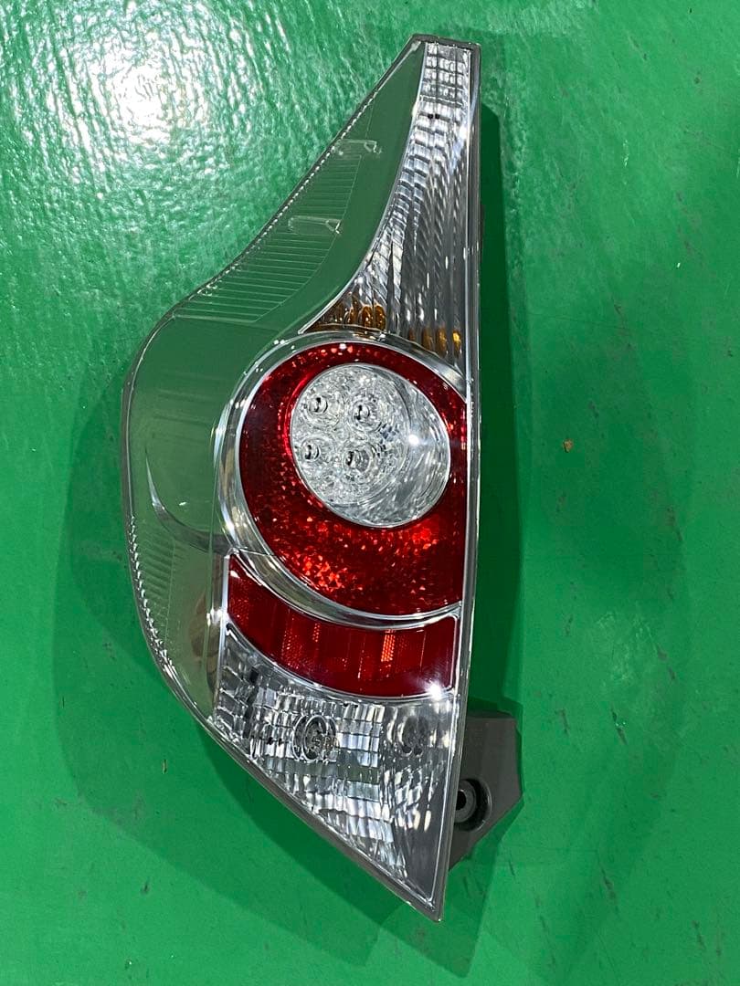 アクア左テール