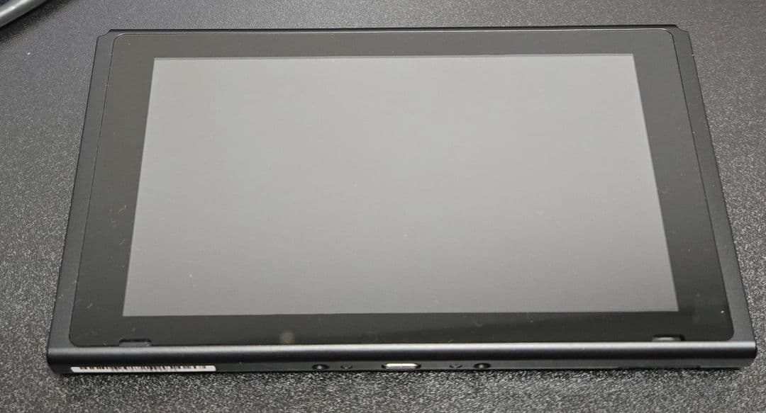 Nintendo Switch 本体 + ジョイコン4つ + HORI パッド