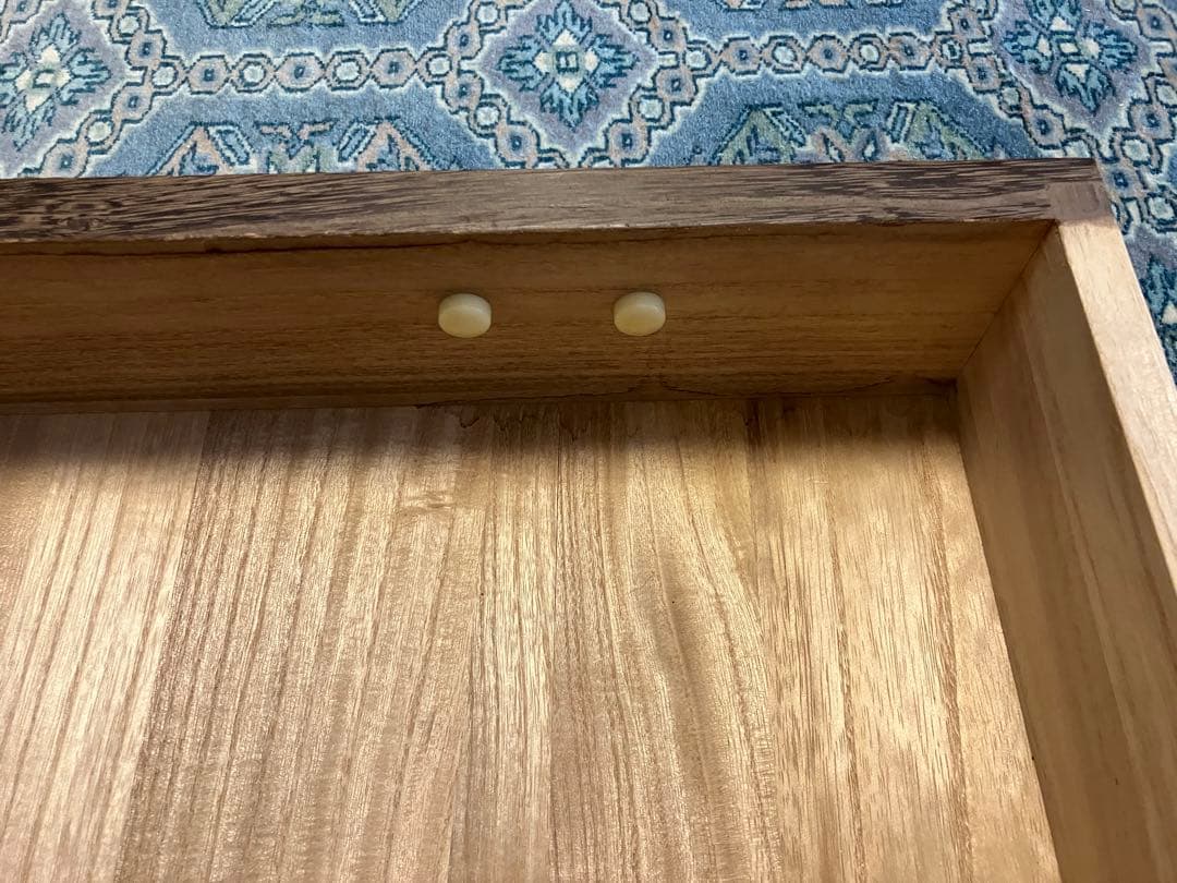 り*ち様 総桐箪笥　加茂桐箪笥朝倉家具　踊桐　焼桐仕上　8段引き天板天丸型　上5