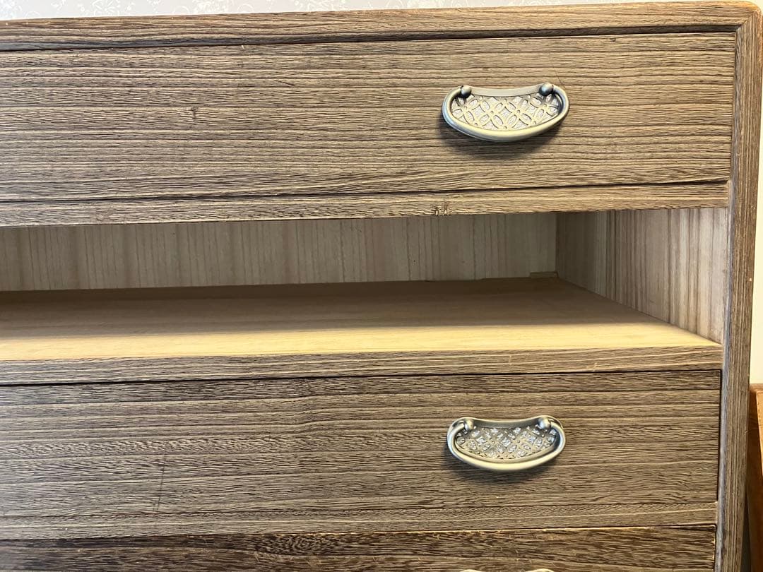 り*ち様 総桐箪笥　加茂桐箪笥朝倉家具　踊桐　焼桐仕上　8段引き天板天丸型　上5