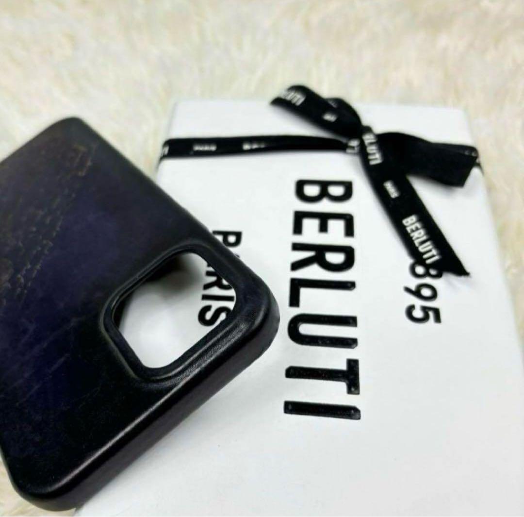 BERLUTI スマホケース　ユートピアブルー