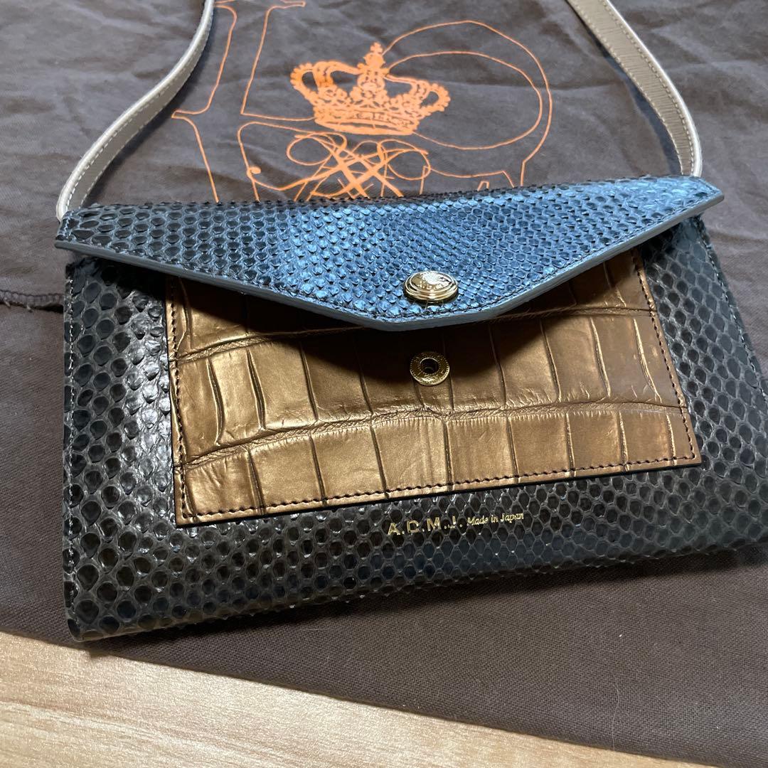 A.D.M.J. エンベロープ型クラッチバッグ